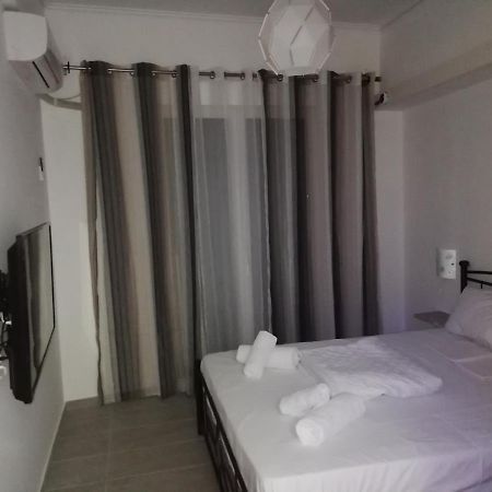 Cute Apartmnet In Thiseio Atene Esterno foto
