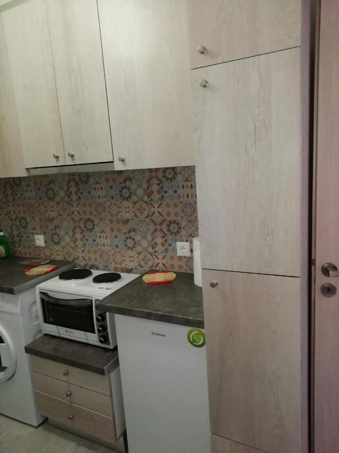 Cute Apartmnet In Thiseio Atene Esterno foto